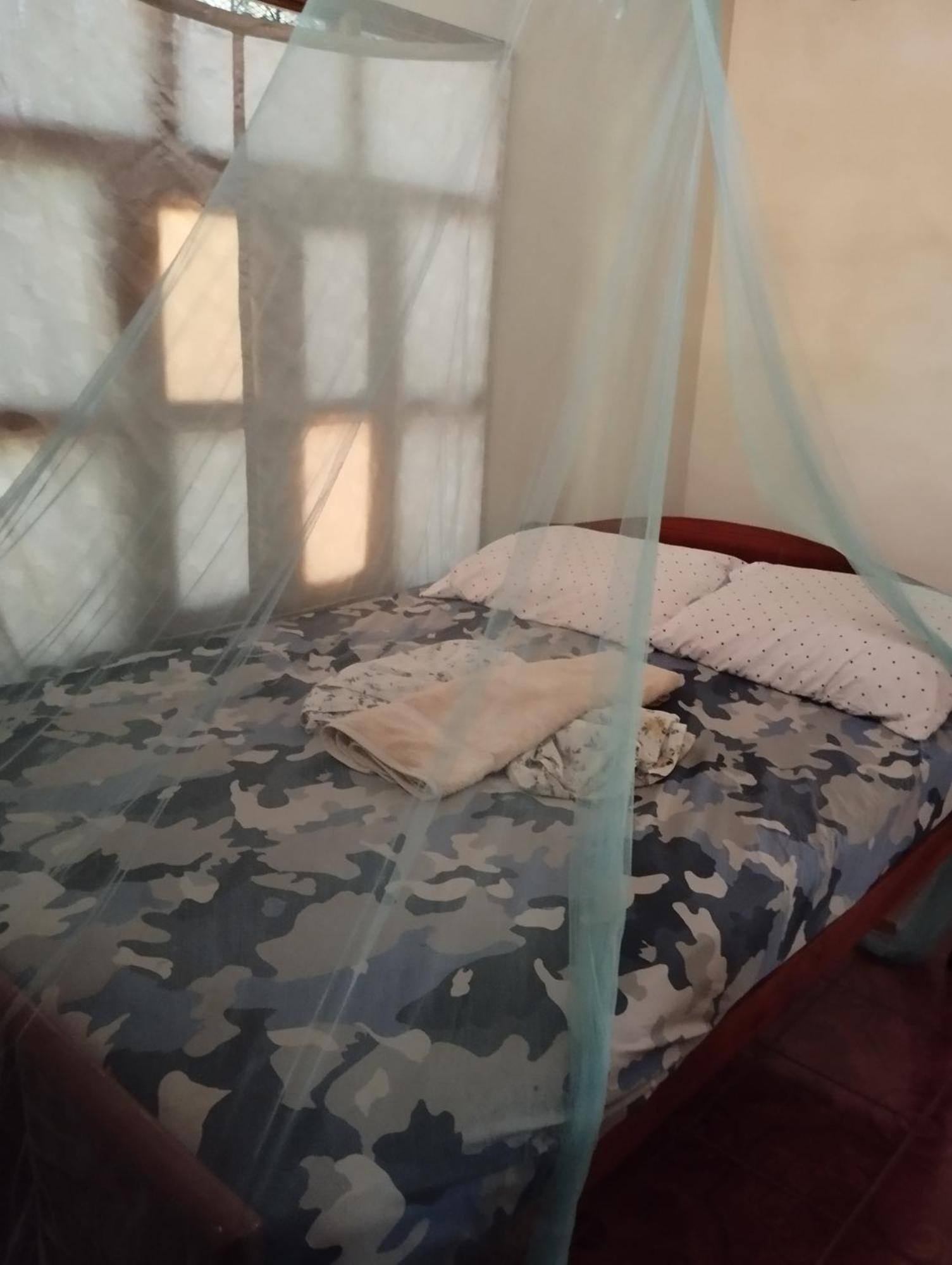 El Gueis Hostel Balgue Екстер'єр фото